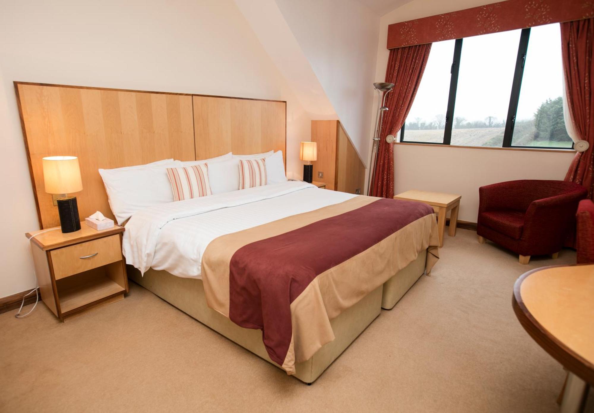La Mon Hotel & Country Club Castlereagh Dış mekan fotoğraf