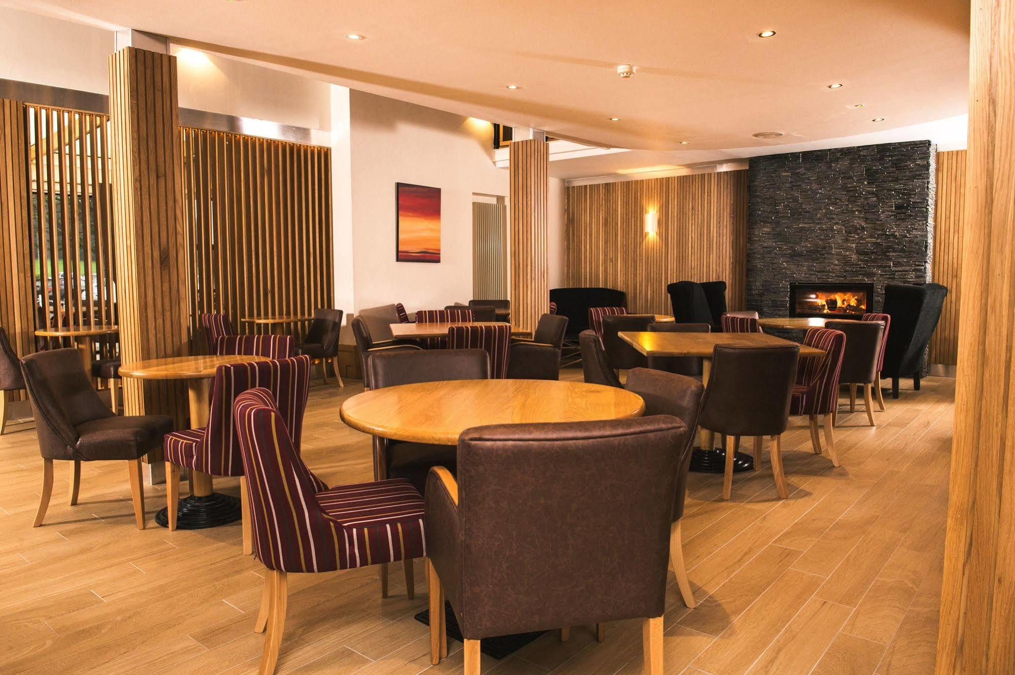 La Mon Hotel & Country Club Castlereagh Dış mekan fotoğraf