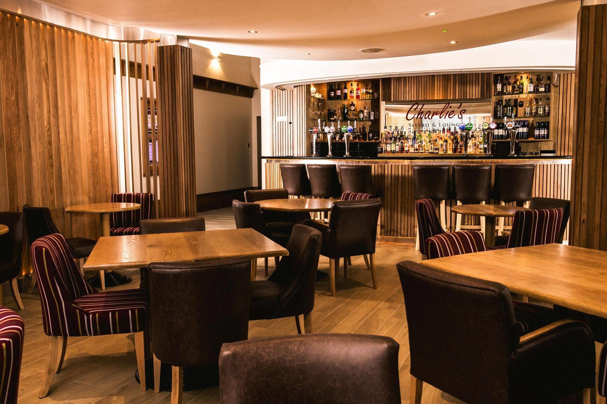 La Mon Hotel & Country Club Castlereagh Dış mekan fotoğraf