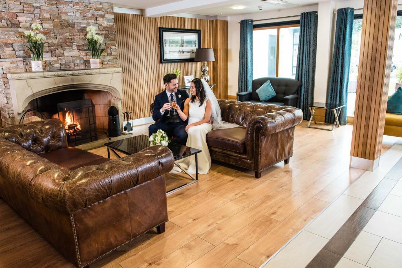 La Mon Hotel & Country Club Castlereagh Dış mekan fotoğraf