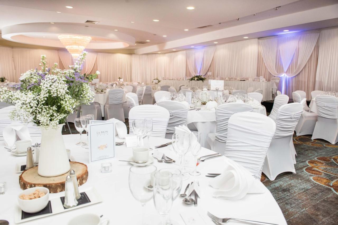 La Mon Hotel & Country Club Castlereagh Dış mekan fotoğraf